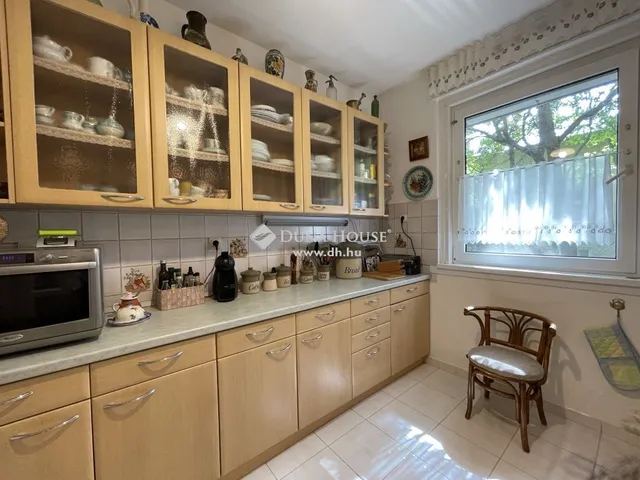 Eladó lakás Budapest XII. kerület, Istenhegy 159 nm