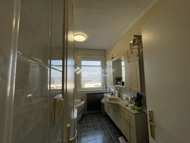 Eladó lakás Budapest XII. kerület, Istenhegy 159 nm