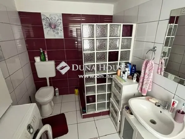 Eladó ház Budapest XV. kerület, Rákospalota 140 nm