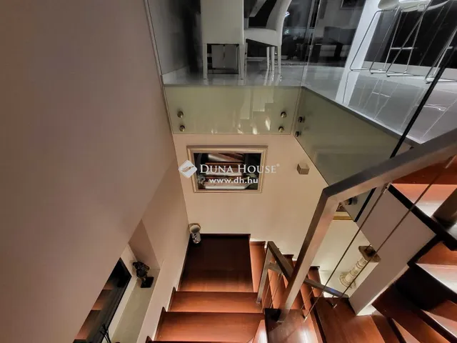 Eladó lakás Budapest XI. kerület, Madárhegy 89 nm
