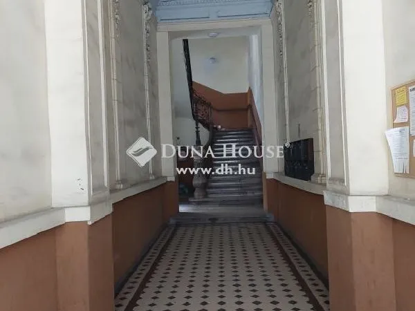 Eladó lakás Budapest VI. kerület, Nagykörúton kívüli terület 119 nm