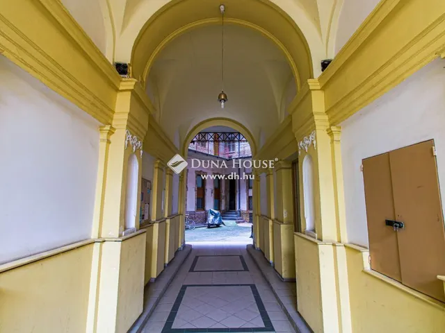 Eladó lakás Budapest VIII. kerület, Kerepesdűlő 75 nm