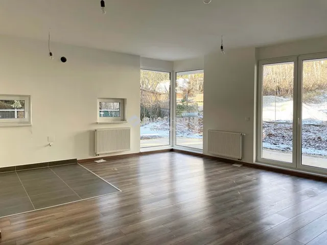 Eladó lakás Budapest III. kerület, Aranyhegy 94 nm