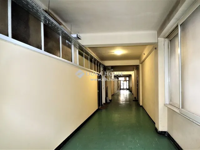 Eladó lakás Budapest VI. kerület, Nagykörúton kívüli terület 86 nm