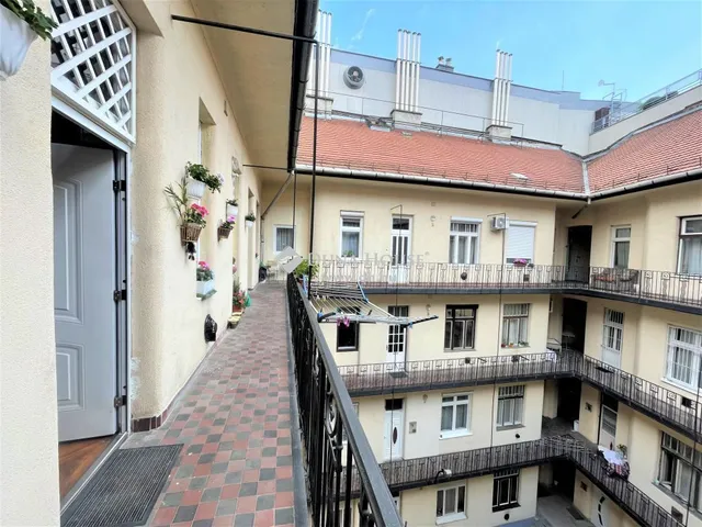 Eladó lakás Budapest III. kerület, Óbuda 70 nm