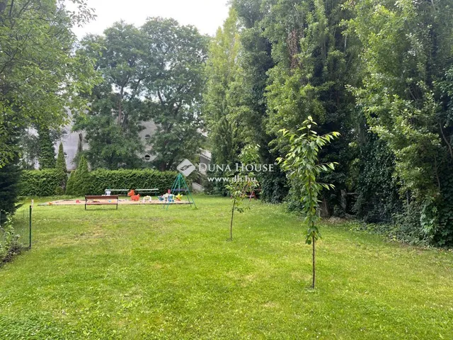 Eladó lakás Budapest III. kerület, Római-part 106 nm