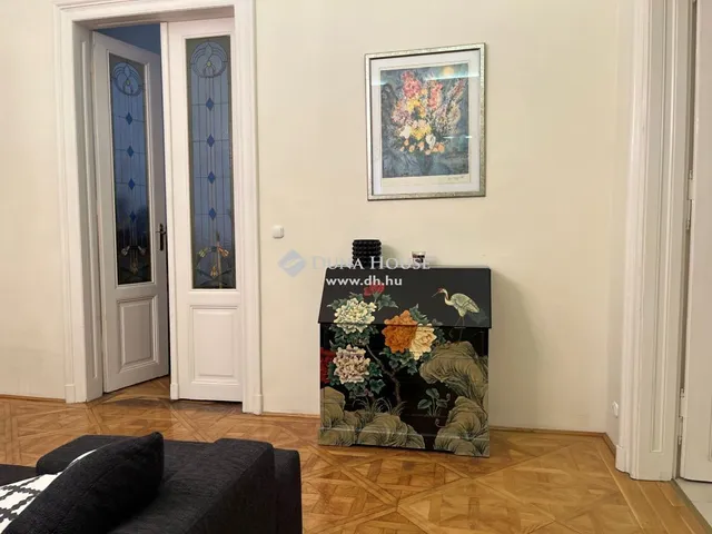 Eladó lakás Budapest V. kerület, Belváros 130 nm