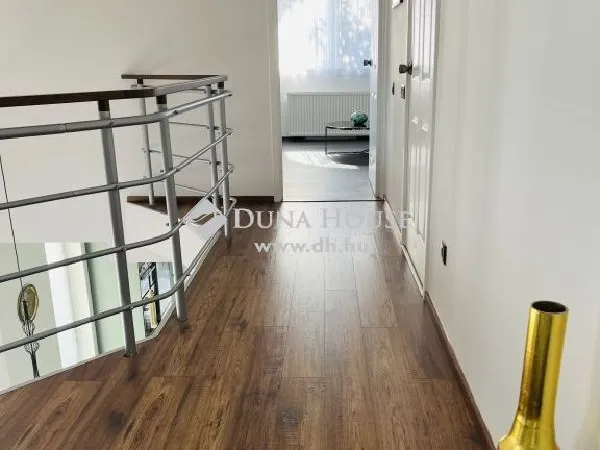 Eladó ház Szentendre 187 nm