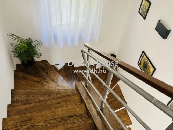 Eladó ház Szentendre 187 nm