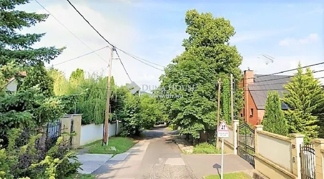 Eladó telek Budapest II. kerület, Remetekertváros 1038 nm