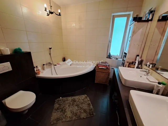 Eladó ház Szentendre 235 nm