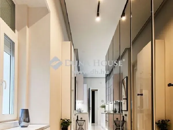 Eladó lakás Budapest V. kerület, Belváros 121 nm