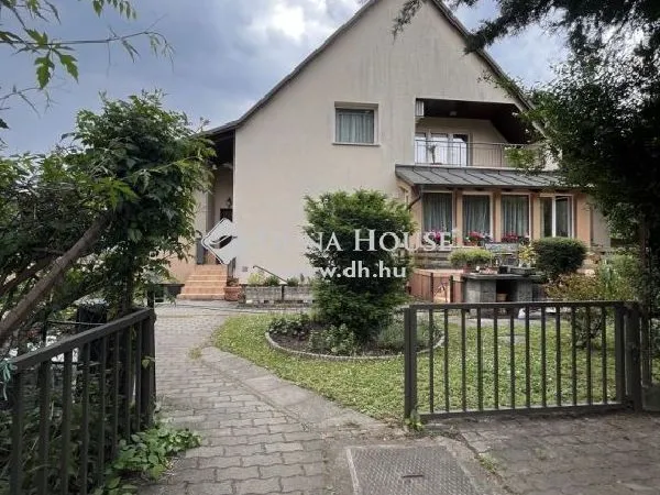 Eladó ház Budapest XVI. kerület, Sashalom 206 nm