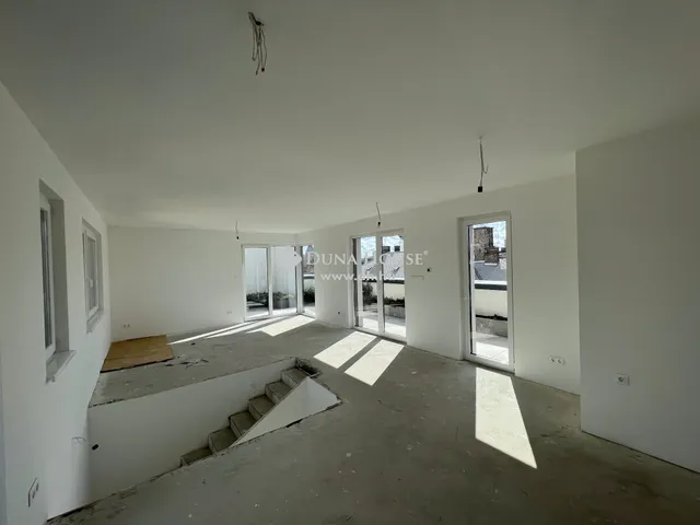 Eladó lakás Budapest VIII. kerület, Józsefváros 106 nm