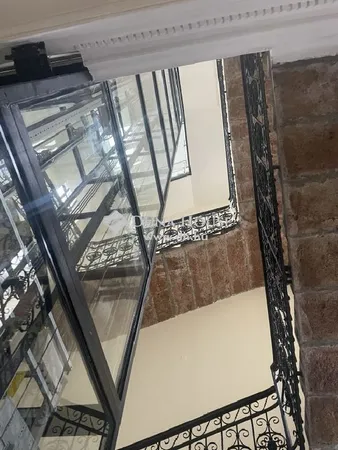 Eladó lakás Budapest VI. kerület, Nagykörúton kívüli terület 100 nm