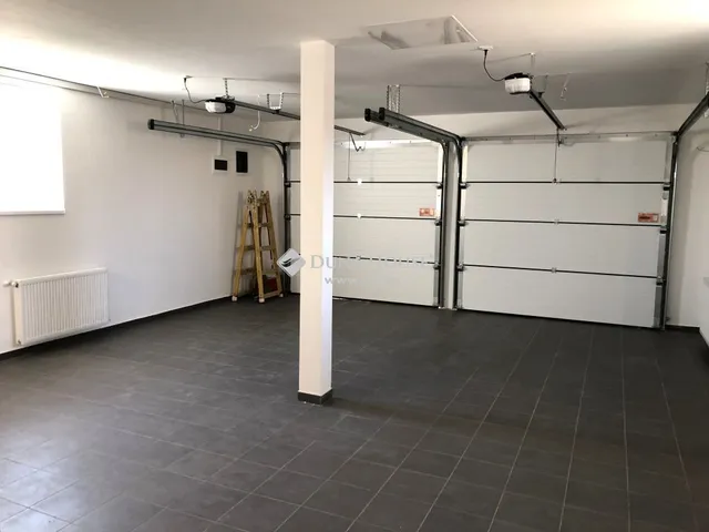 Eladó ház Budapest III. kerület, Ürömhegy 353 nm