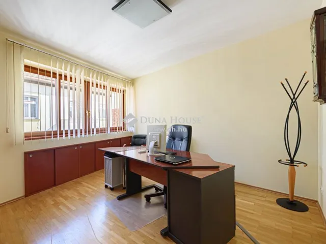 Eladó lakás Budapest I. kerület, Víziváros I. ker. 108 nm