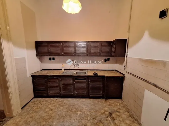 Eladó lakás Budapest VII. kerület 72 nm