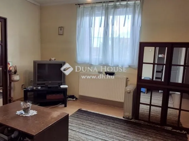 Eladó ház Budapest XVI. kerület, Rákosszentmihály 127 nm