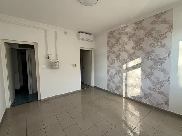 Kiadó kereskedelmi és ipari ingatlan Nyíregyháza, Belváros 22 nm