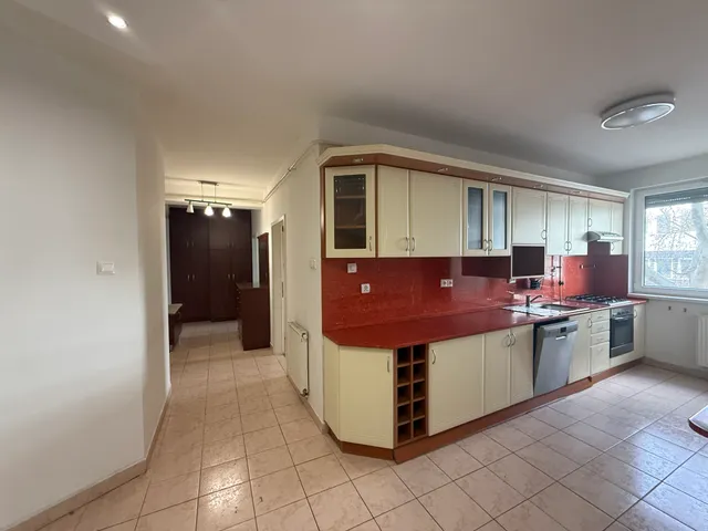 Eladó lakás Nyíregyháza, Belváros 75 nm