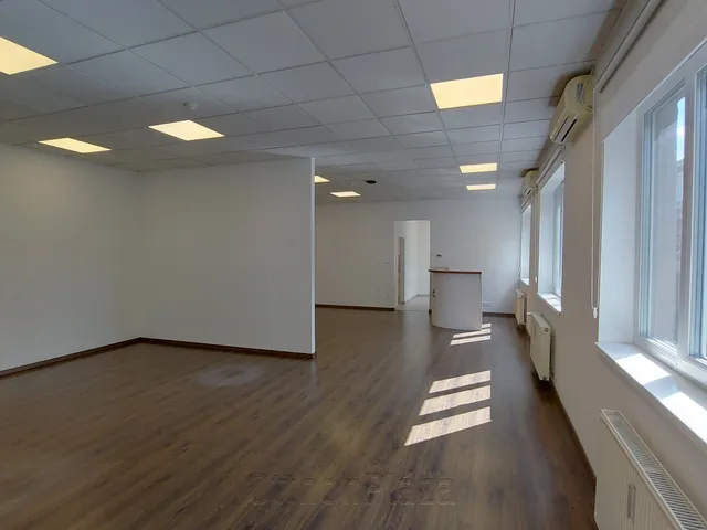 Kiadó kereskedelmi és ipari ingatlan Budapest IV. kerület, Újpest, Berni utca 125 nm