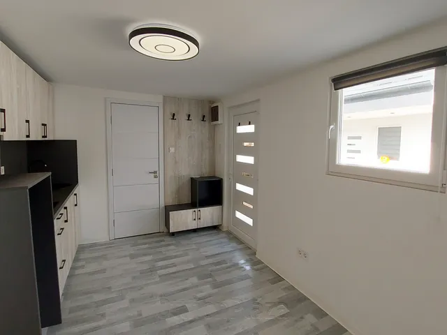 Eladó lakás Budapest XV. kerület, Rákospalota 14 nm