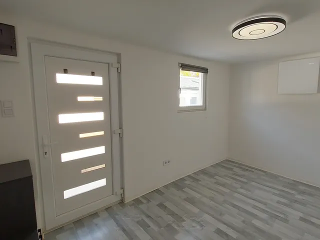 Eladó lakás Budapest XV. kerület, Rákospalota 14 nm