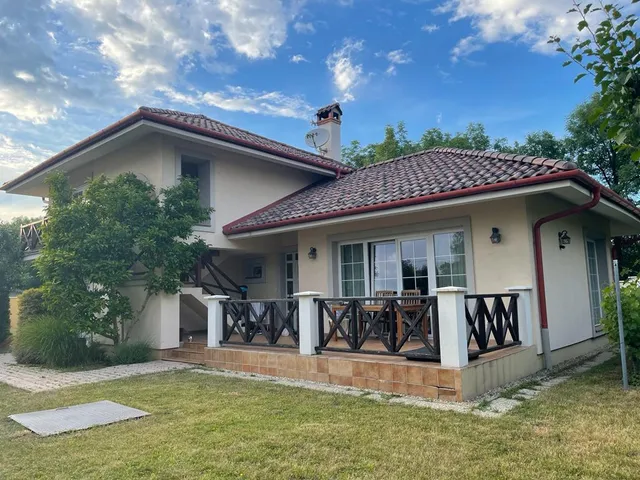 Eladó ház Hegyeshalom 184 nm