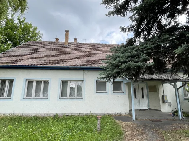 Kiadó kereskedelmi és ipari ingatlan Győr 172 nm