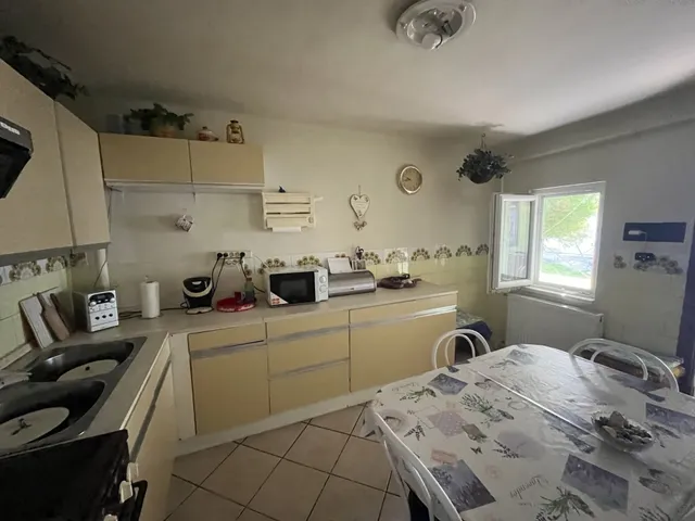 Eladó ház Gyömöre 70 nm