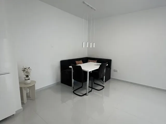 Kiadó lakás Győr 59 nm