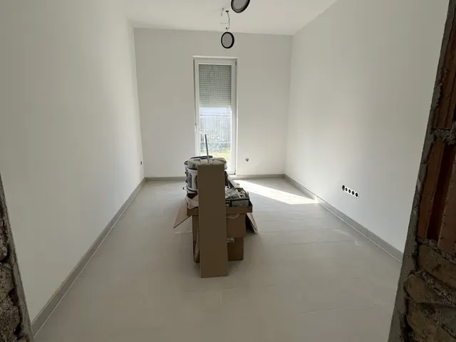 Kiadó telek Győrújbarát 1265 nm