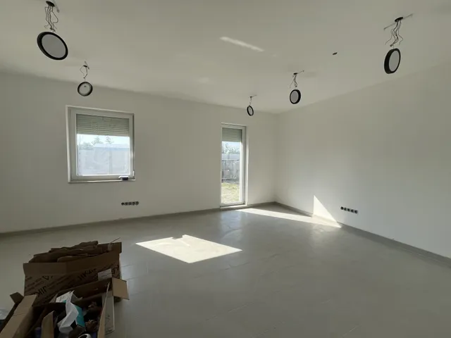 Kiadó telek Győrújbarát 1265 nm