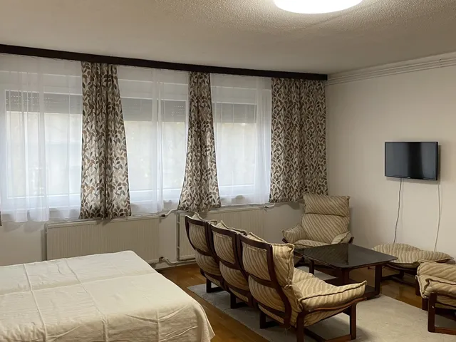 Kiadó lakás Győr, Belváros 43 nm