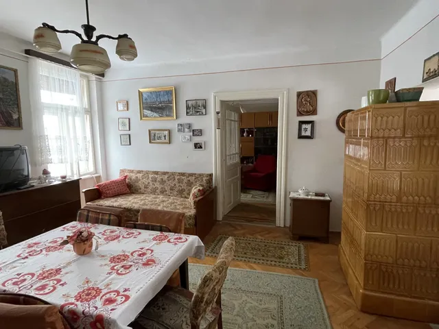 Eladó ház Nyúl 64 nm