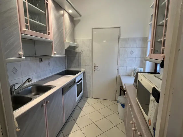 Kiadó lakás Győr, Nádorváros 100 nm