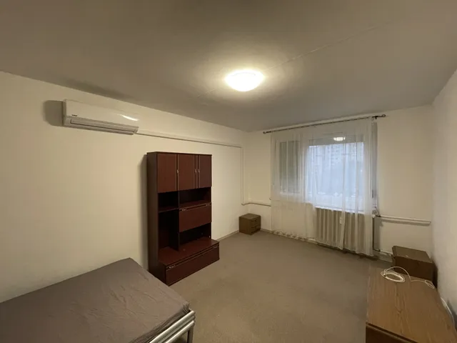 Eladó lakás Győr, Nádorváros 48 nm