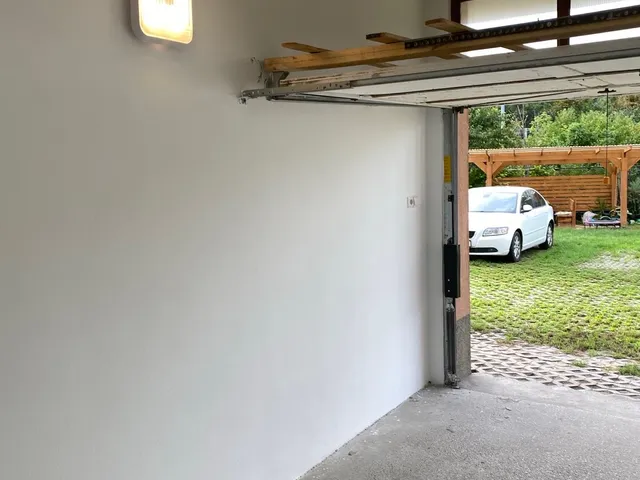 Eladó garázs Győr, Révfalu 13 nm