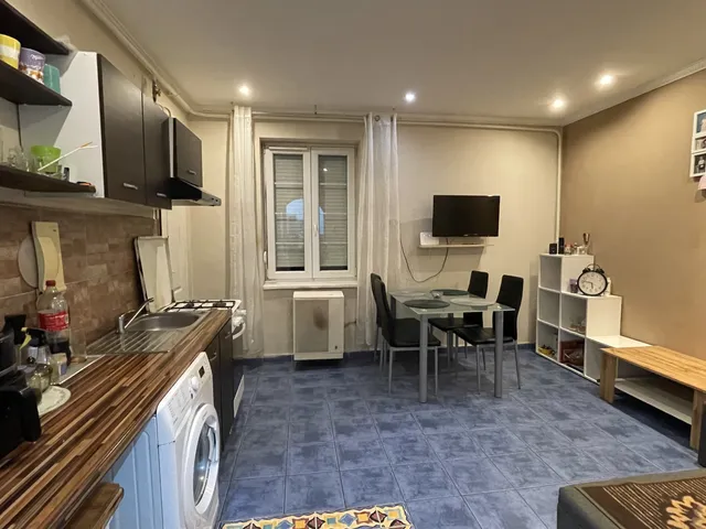 Eladó lakás Győr, Nádorváros 42 nm