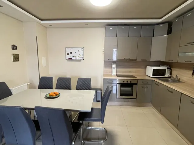 Eladó lakás Győr, Nádorváros 60 nm