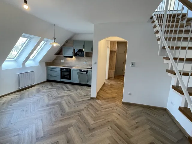 Eladó lakás Győr, Nádorváros 82 nm