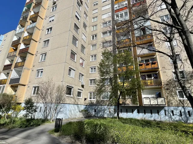 Eladó lakás Győr, Adyváros 55 nm