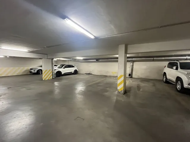 Kiadó garázs Győr, Belváros 15 nm