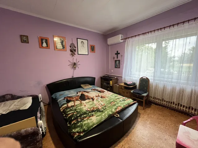 Eladó lakás Szerecseny 90 nm