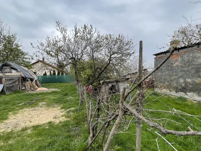 Eladó telek Győrzámoly 721 nm