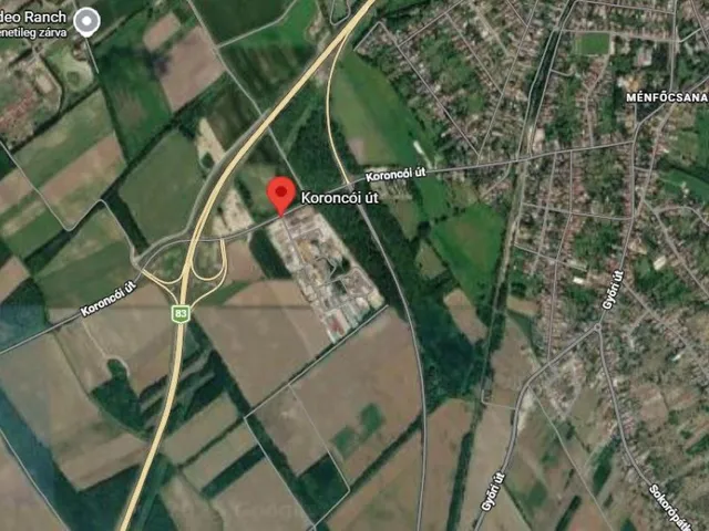 Eladó kereskedelmi és ipari ingatlan Győr, Ménfőcsanak 725 nm