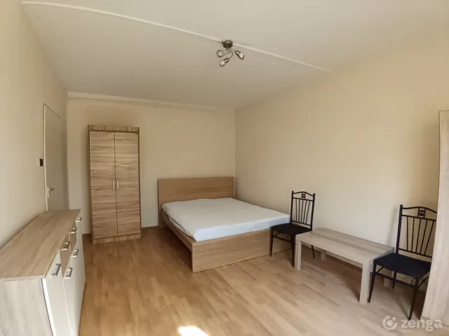 Kiadó lakás Pécs, Egyetemváros 35 nm