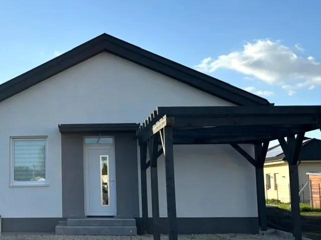 Eladó ház Székesfehérvár, Maroshegy 92 nm