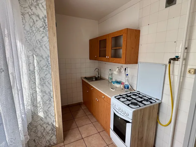 Kiadó lakás Székesfehérvár, Víziváros 53 nm